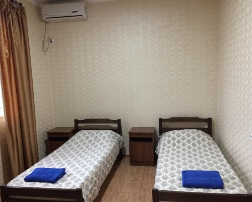 Dionisy Guest House, Пицунда: честный обзор гостевого дома