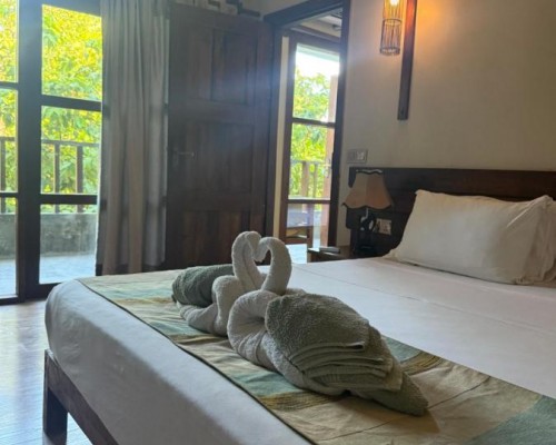 West Sands 3* — Ари Атолл, остров Укулхас
