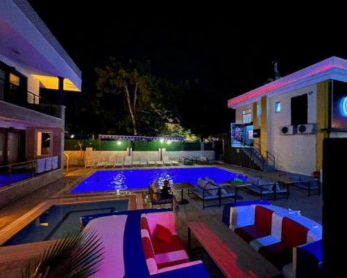 Kemer Rich Suit Hotel — отель в Кемере, Турция