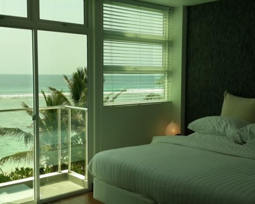 Airport Beach Hotel 5* — Северный Мале, Хулхумале
