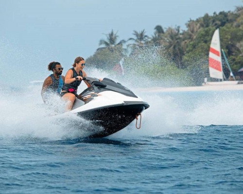 Huvan Beach Hotel at Hulhumale — 3* на первой линии, Северный Мале
