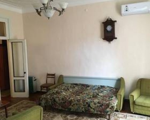 Апартаменты Лика в Сухуме — жильё с камином в центре