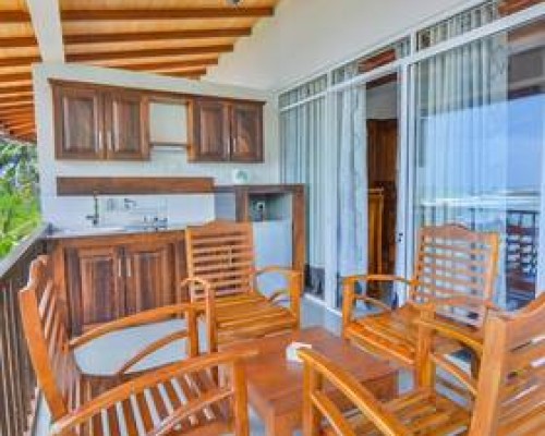OYO 295 Sea View Hotel 02 в Унаватуне: что это за отель
