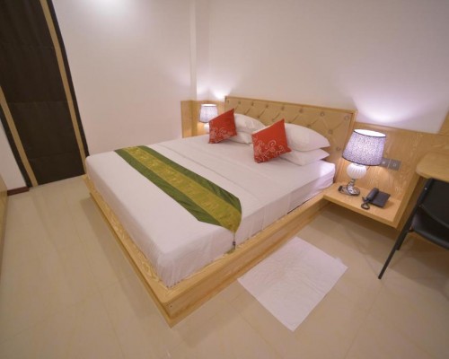 Hathaa Beach Maldives 4* — Северный Мале, Хулхумале