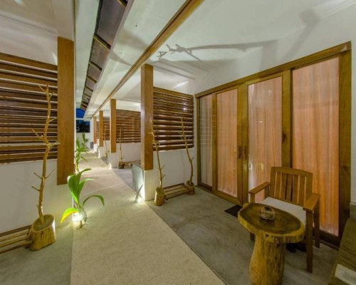 Dhiffushi White Sand Beach 4* — Северный Мале, остров Диффуши
