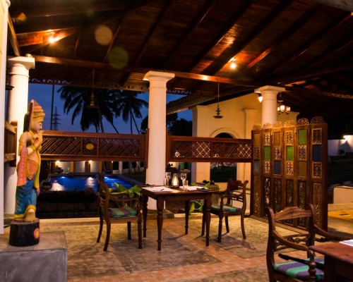 Villa Kubura 4* — Хиккадува, Шри-Ланка
