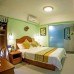 Sanya Biboluo Hotel — бюджетный отель в Санье, Хайнань