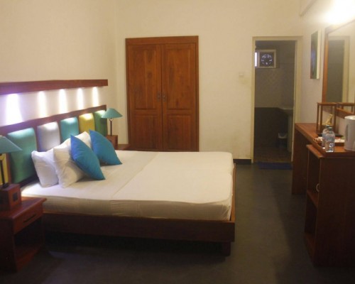 Star Beach Hotel 2* в Негомбо: что реально есть в отеле