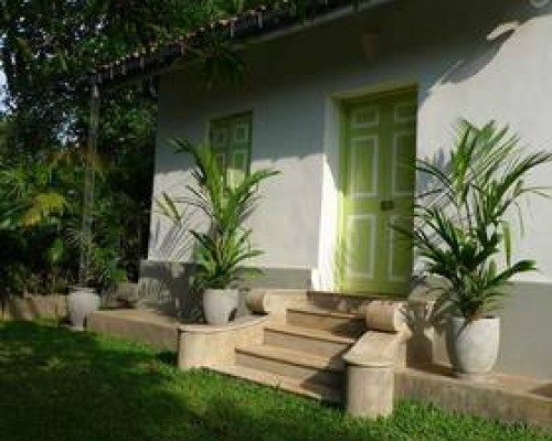 Lalitha Villa 3* — отель в Бентоте, Шри-Ланка