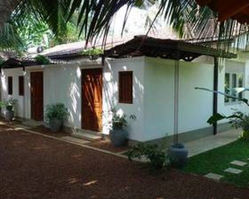 Lalitha Villa 3* — отель в Бентоте, Шри-Ланка