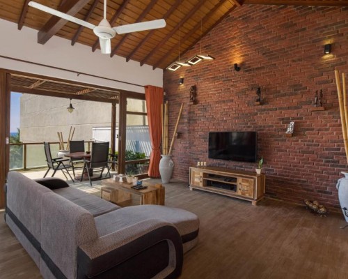 Lucky Elephant Hotel 4* в Хиккадуве