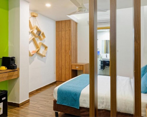 H78 Maldives 4* — отель в Хулхумале, Северный Мале