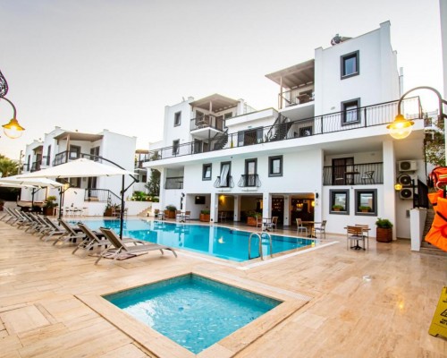 Modern Life Hotel Bodrum 3* — отель на второй линии в Бодруме