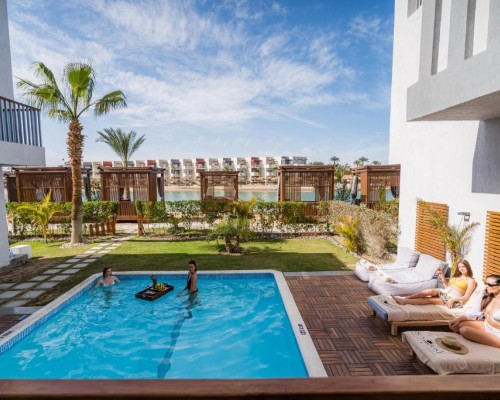 Sunrise Grand Select Crystal Bay Resort 5* — Хургада