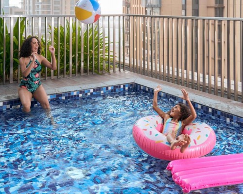 Aparthotel Adagio Dubai Deira 4*