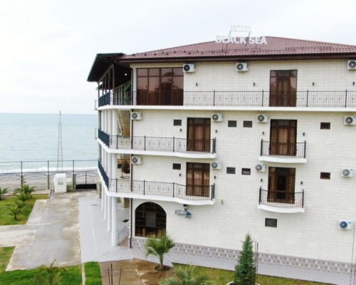 Black Sea отель 3* в Сухуме (Абхазия)