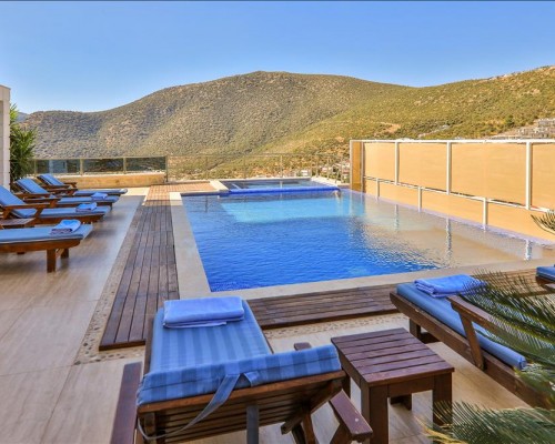 Private Villa Moonshine в Калкане: что известно об этой вилле