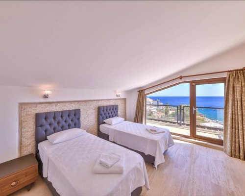 Villa More 1468 в Калкане: что известно на самом деле
