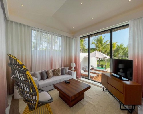 New World Phu Quoc Resort 5* — виллы на первой линии пляжа Кем