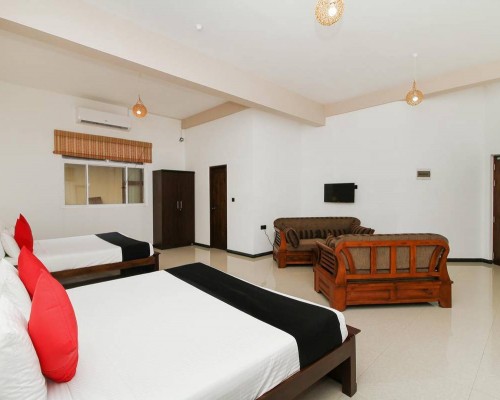 Capital O 311 Grace Beach Resort, Негомбо — отель 3* для пляжного отдыха