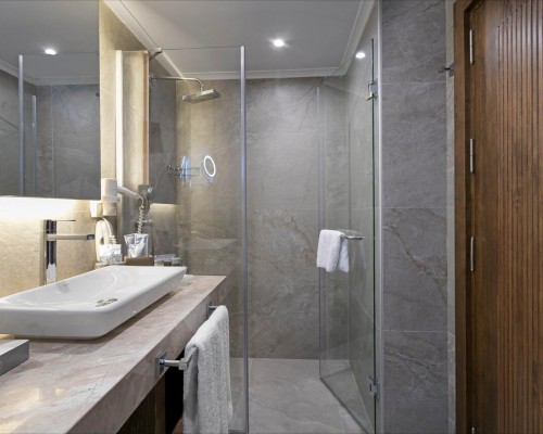 RIXOS Sungate Club Diamond 5* в Бельдиби: что важно знать перед подбором тура