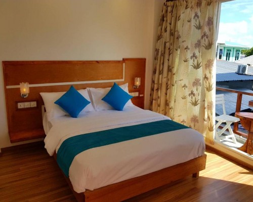 HudhuVeli inn на Маафуши: что важно знать до брони
