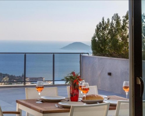 Villa Eliz 1057 в Калкане: что известно об отеле