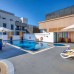 La Quinta by Wyndham Dubai Jumeirah, Дубай