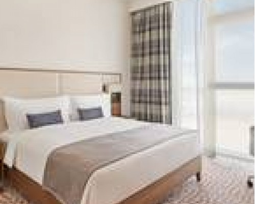 Staybridge Suites Dubai Al-Maktoum Airport, an IHG Hotel в Дубае