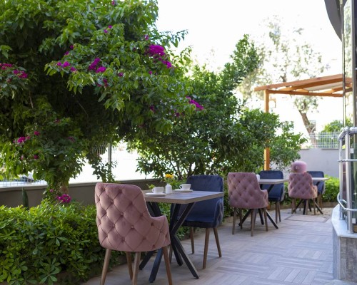 Toprak Apart Otel 3* — городской отель в Анталье
