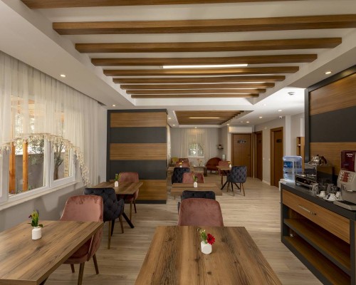 Toprak Apart Otel 3* — городской отель в Анталье