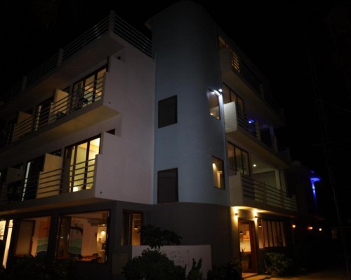 Beach House Dhiffushi — отель 3* на Северном Мале, Мальдивы