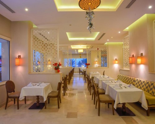 Royal Star Beach Resort 4* — отель на первой линии в Хургаде