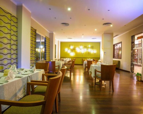 Royal Star Beach Resort 4* — отель на первой линии в Хургаде