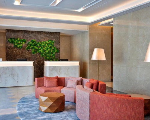 Courtyard By Marriott Culture Village Dubai: честный обзор отеля