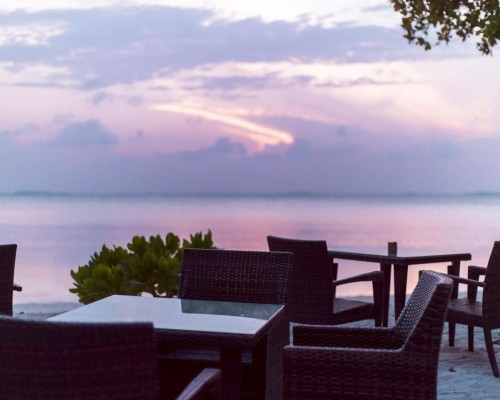 Endheri Sunset Dhangethi — гестхаус 3* на Ари Атолле