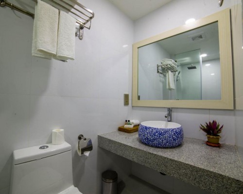 Grand Beach Dhigurah — отель 3* на Ари Атолле, Мальдивы