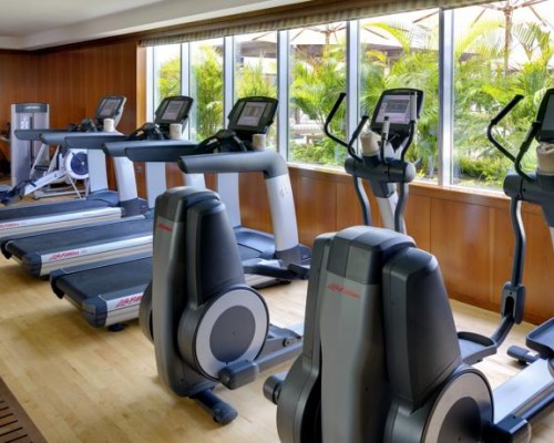Crowne Plaza Dubai Jumeirah 5* — отель в Дубае, район Джумейра