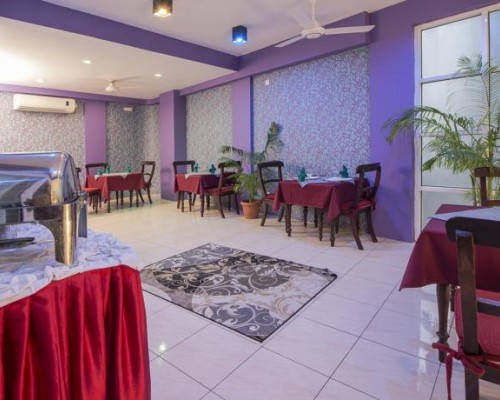 Central Boutique Inn 3* — отель в Мале, Мальдивы