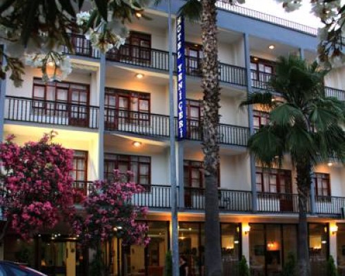 Yeniceri Hotel 2* — Фетхие, центр города