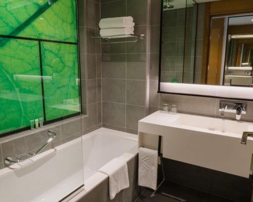 Al Khoory Courtyard Hotel 4* в Дубае: что важно знать перед бронированием