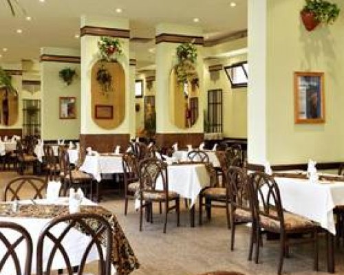 Triton Empire Inn 2* в Хургаде: что реально есть в отеле