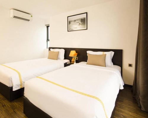 Meriton Hotel Nha Trang 4* — отель в Нячанге