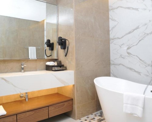 Royal M Hotel & Resort Al Aqah Beach 5* — Фуджейра, ОАЭ
