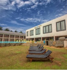 Avenra Beach Hotel 4*