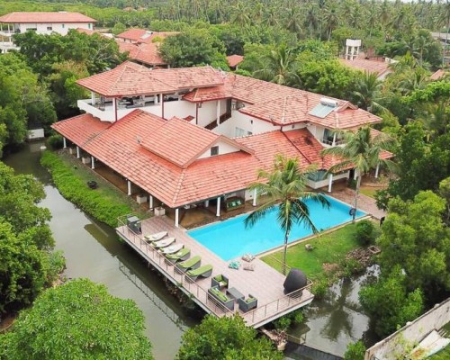 Villa Hundira 3* — отель в Негомбо, Шри-Ланка