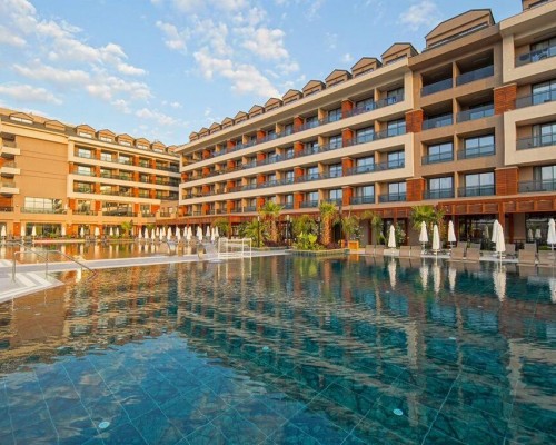 Aletris Deluxe Hotel & Spa 5* в Сиде: честный обзор от турагента