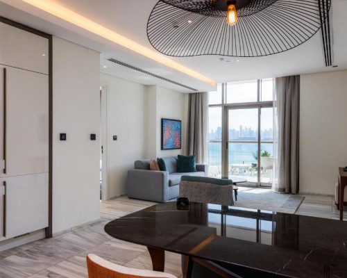 Th8 Palm Dubai Beach Resort Vignette Collection 5* — Дубай, Пальма