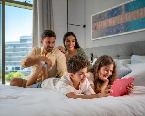 Th8 Palm Dubai Beach Resort Vignette Collection 5* — Дубай, Пальма
