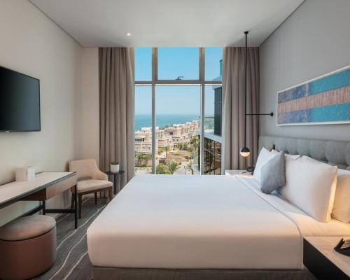 Th8 Palm Dubai Beach Resort Vignette Collection 5* — Дубай, Пальма